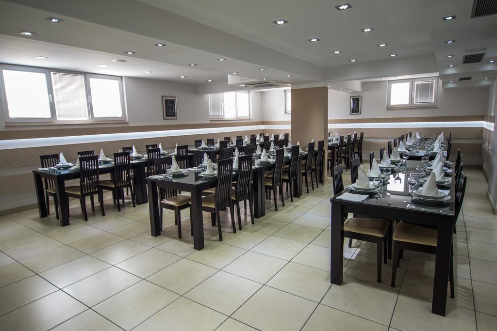 Hotel Lux Medjugorje Ngoại thất bức ảnh