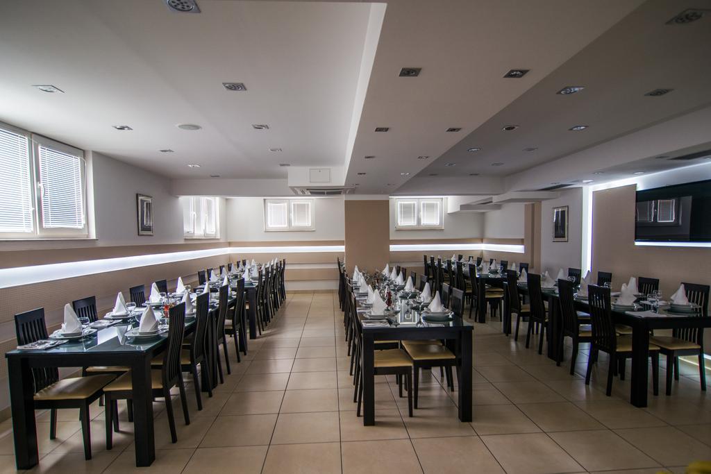 Hotel Lux Medjugorje Ngoại thất bức ảnh